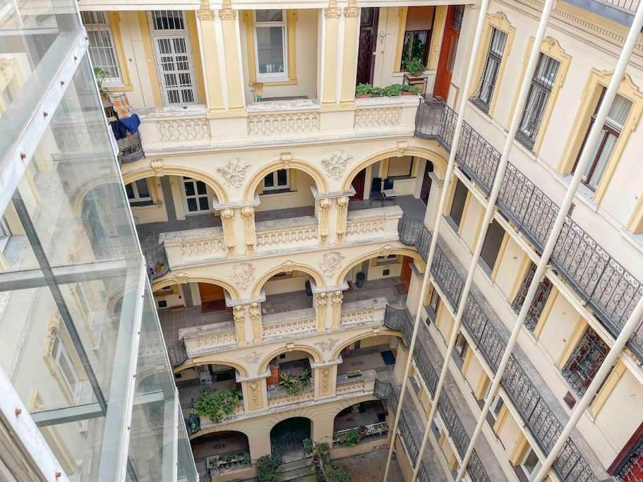 I77 Spacious Modern 3bedroom Apartment Budapest
