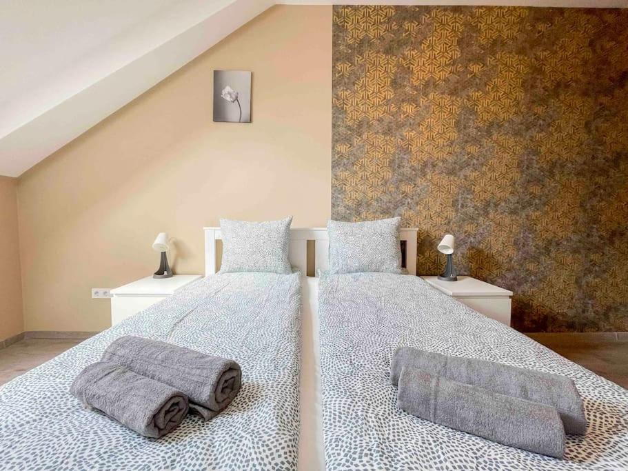 I77 Spacious Modern 3bedroom Apartment Budapest