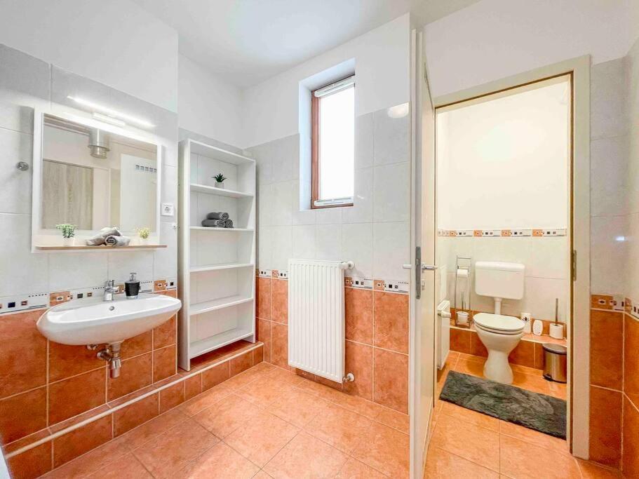 Apartmán I77 Spacious Modern 3bedroom *