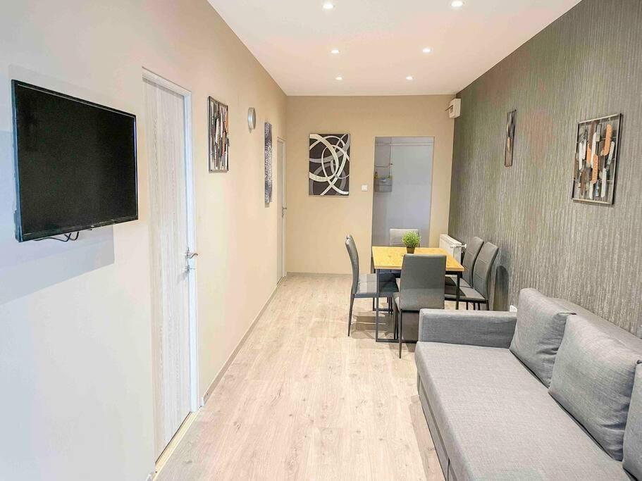 Apartment I77 Spacious Modern 3bedroom